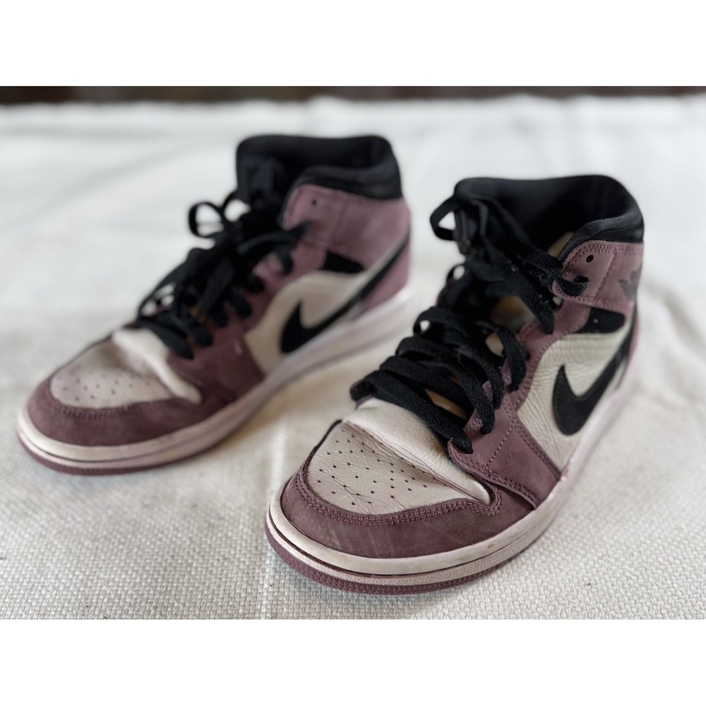 Air Jordan 1 Retro OG Bordeaux Shoes Mens Size 6.5 Purple White Black DC7267-500